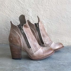 BOOT